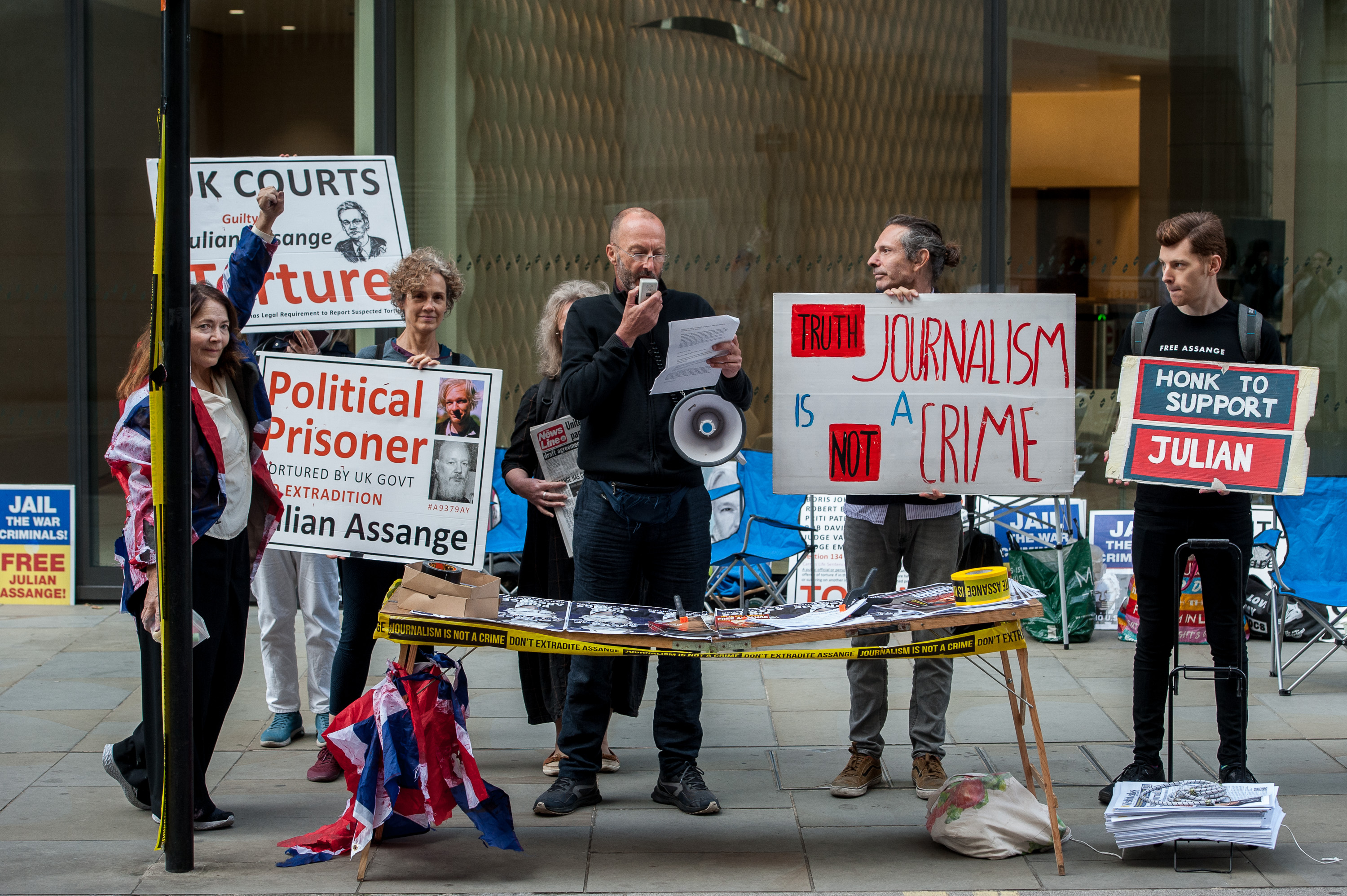 Assange Extradition Hearing Photos: September 17, 2020